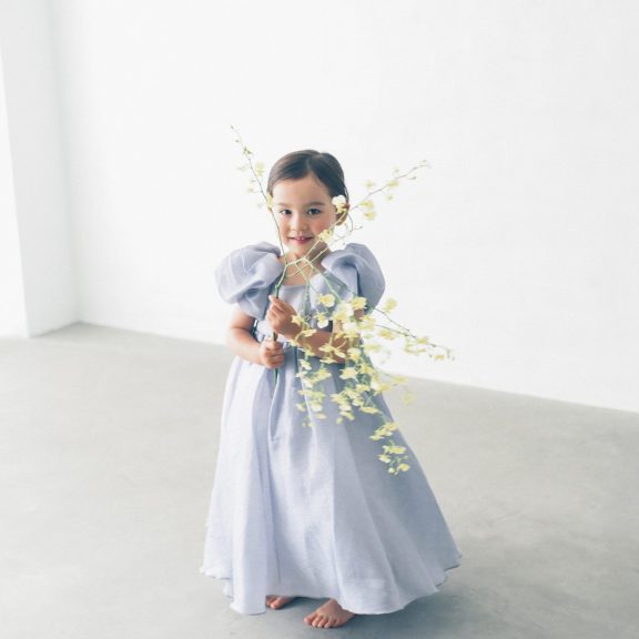 Light blue puff sleeves